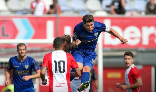 中国足协在 中国足协在