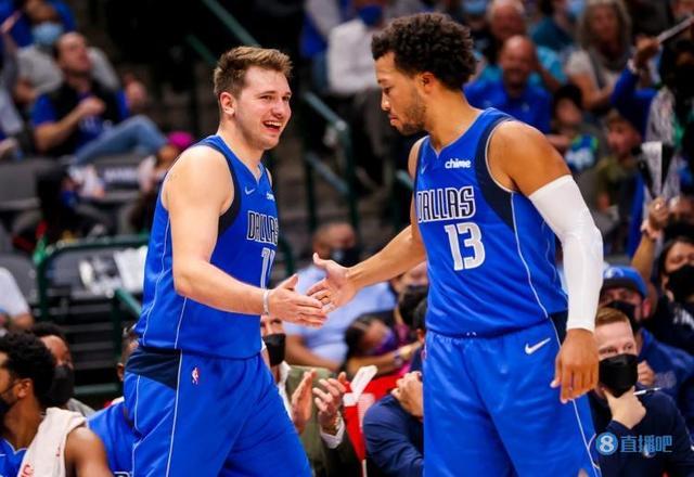 鹈鹕负篮网惨遭5连败 申京27+17火箭轻取奇才.