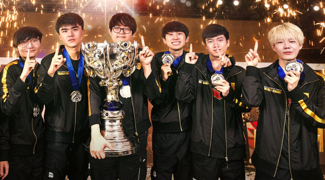 世体：克罗斯退役外加姆巴佩的加盟，安切洛蒂需保持好阵型平衡